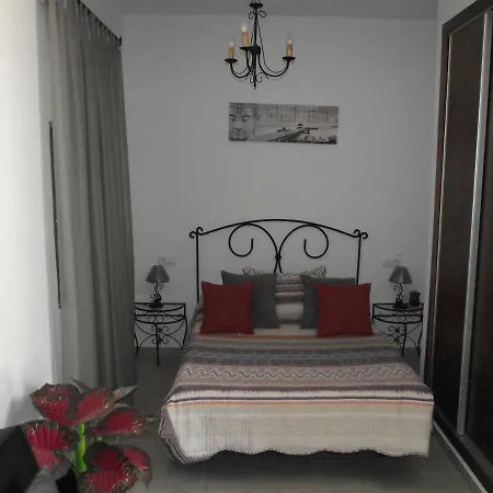 게스트하우스 El Canario